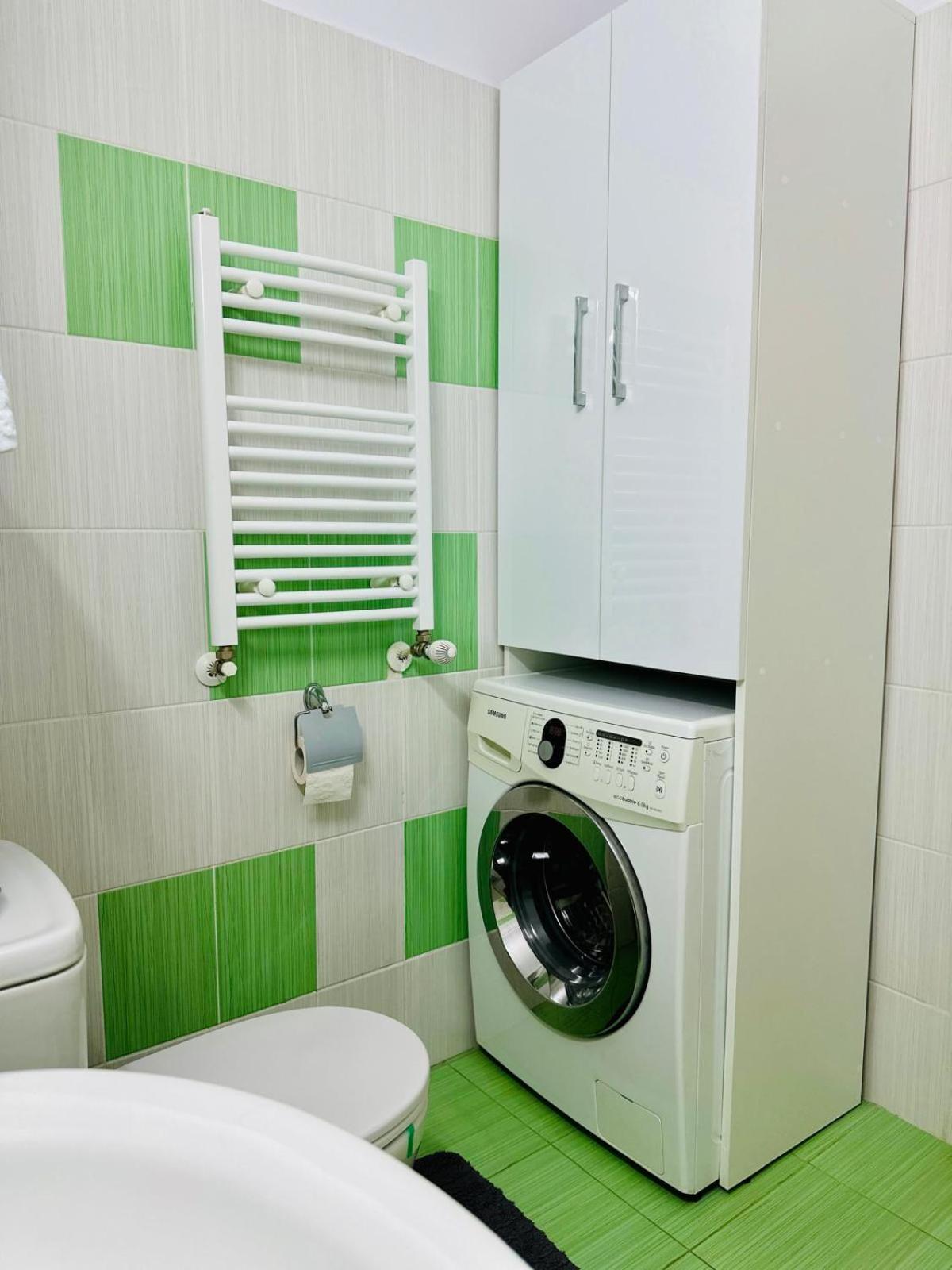 Bb Apartaments Dream Village Iasi Eksteriør billede
